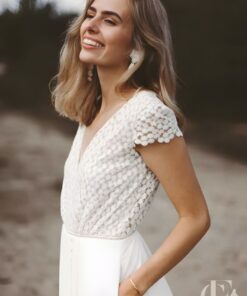 Combinaison mariée dos nu dentelle blanche