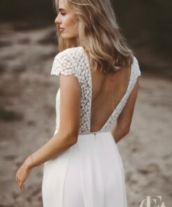 Combinaison mariée dentelle dos nu blanche