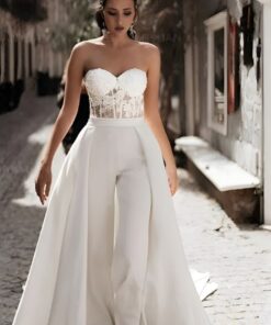 Combinaison mariée blanche bustier traîne détachable plage