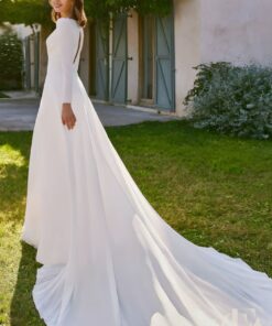 Combinaison mariage femme élégante blanche fluide