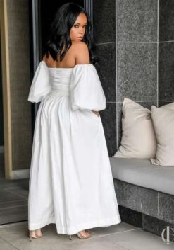 Combinaison blanche épaules dénudées jambe large